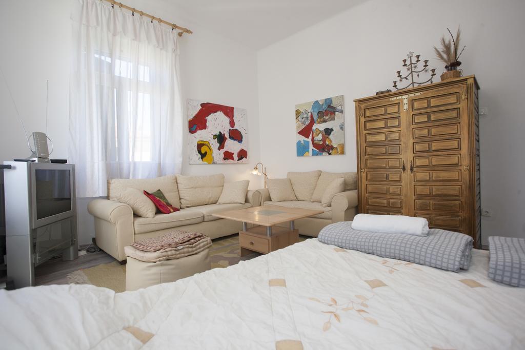 Apartment Kavado Split Exterior photo